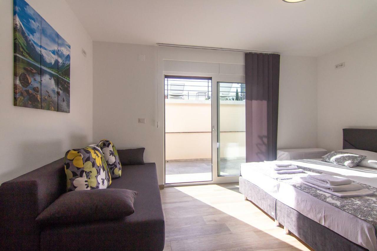 Apartments Edi & Tea Malinska Luaran gambar