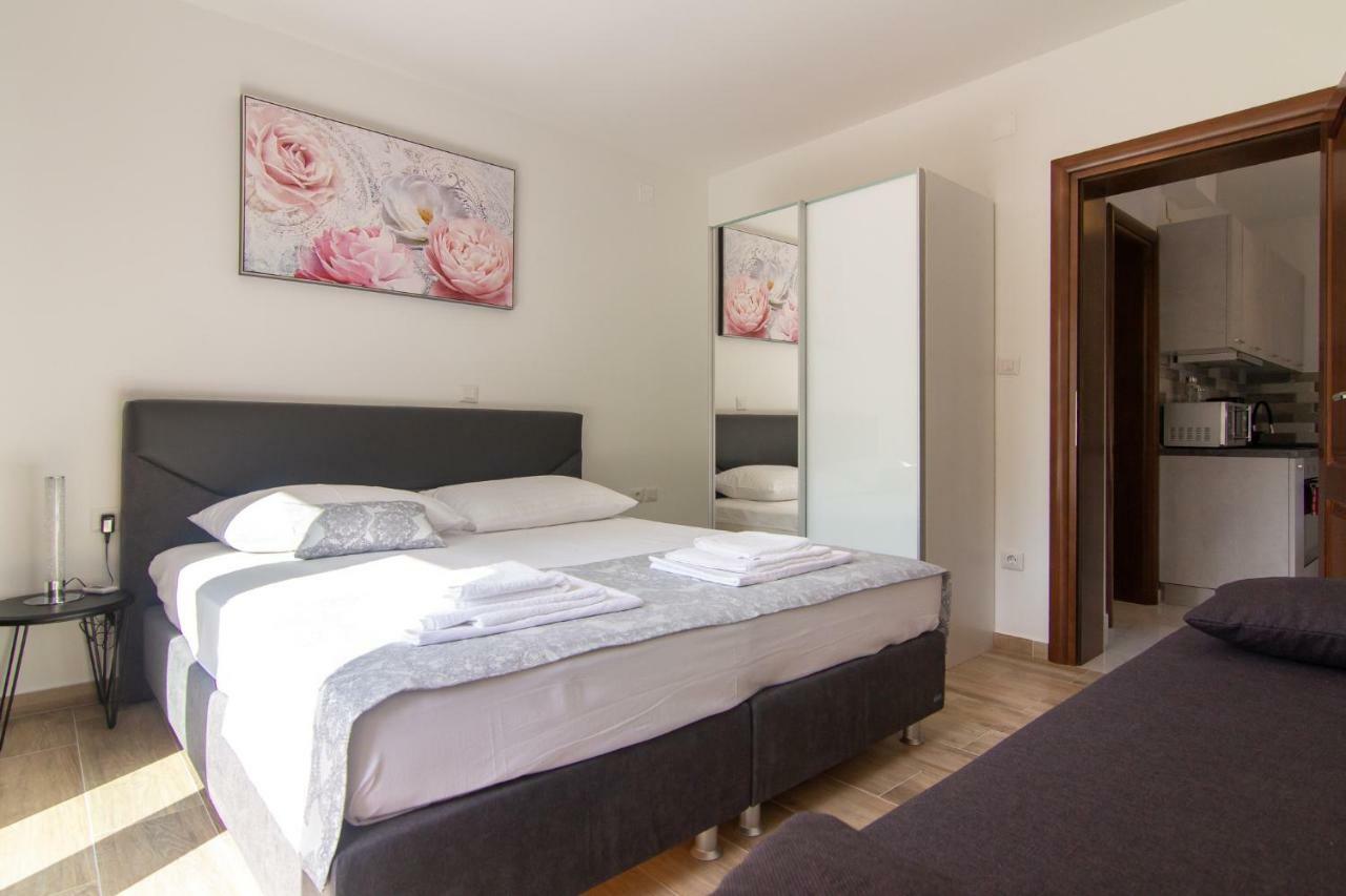 Apartments Edi & Tea Malinska Luaran gambar