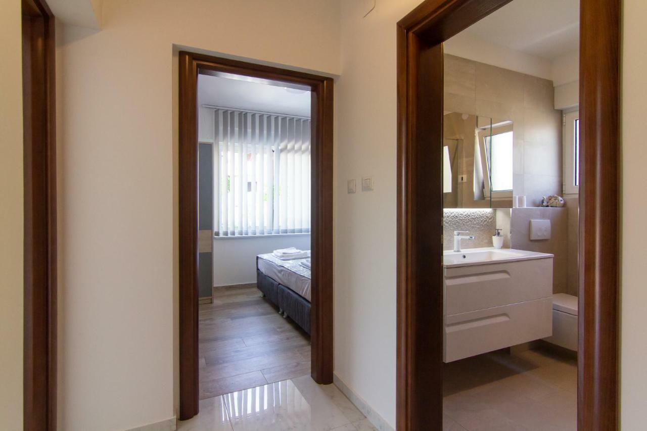 Apartments Edi & Tea Malinska Luaran gambar